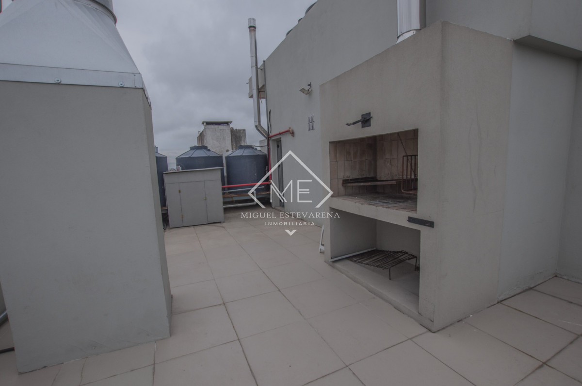 Apartamento ID.848 - Apto 3 Dormitorios Tres Cruces - Garaje, Único En Piso, A Estrenar