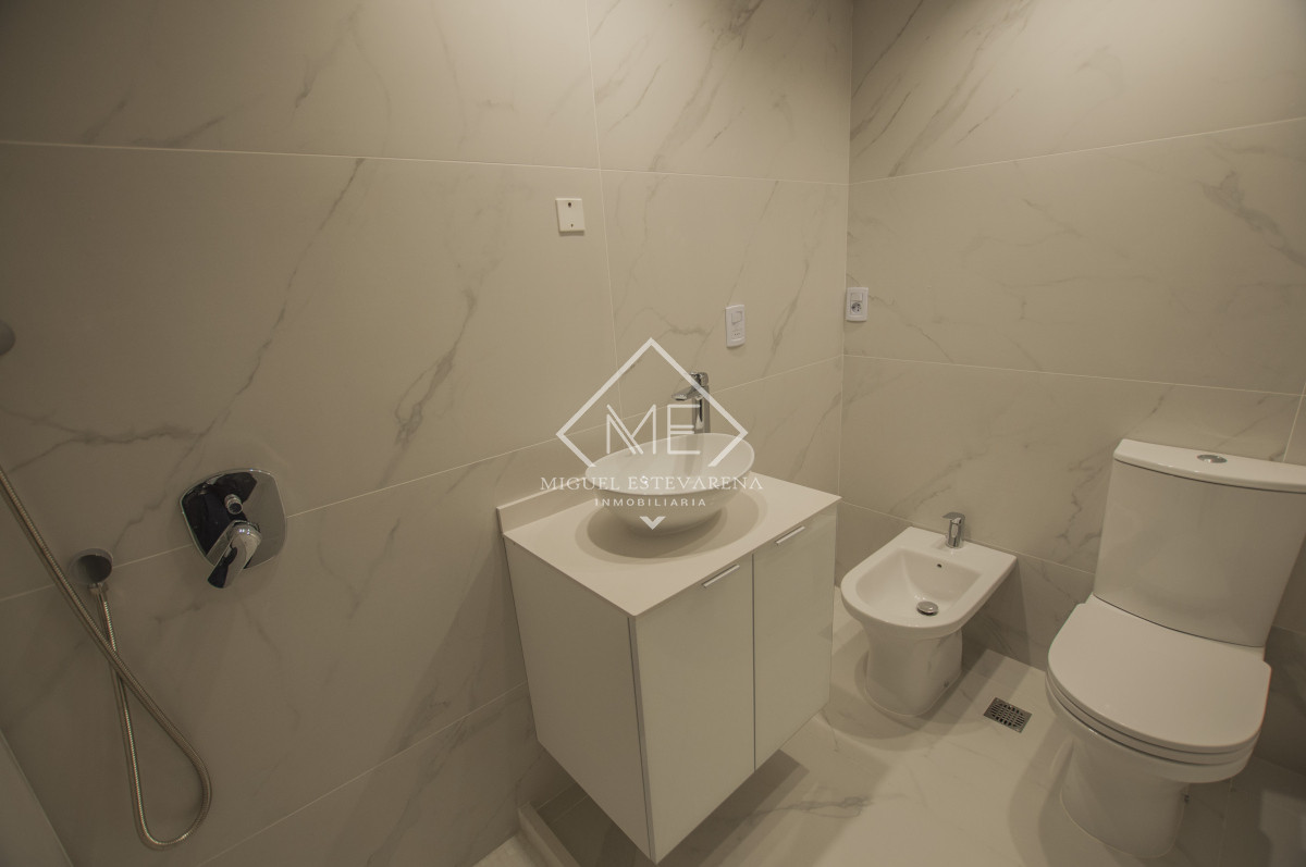 Apartamento ID.845 - Venta Apartamento Punta del Este - Amenidades, Financiación, Alto Nivel