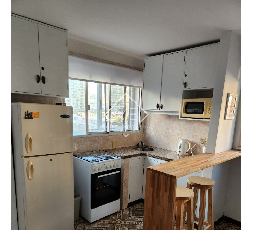 Apartamento ID.835 - Apto 1 Dorm. Playa Brava P.3 - A Metros Rambla, Portería 24hs