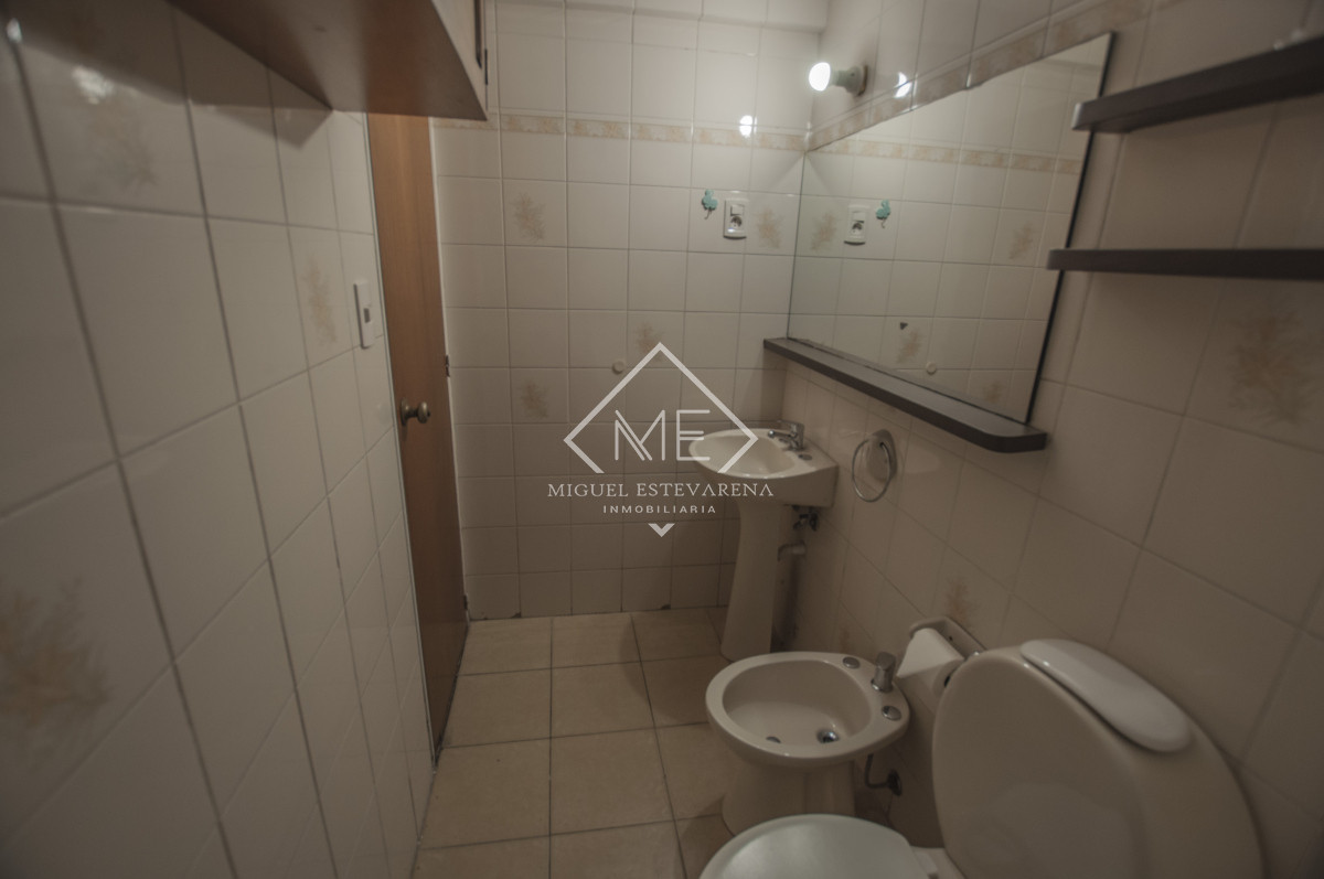 Apartamento ID.815 - Apto 1 Dorm. Punta Carretas - Garaje, Muy Luminoso