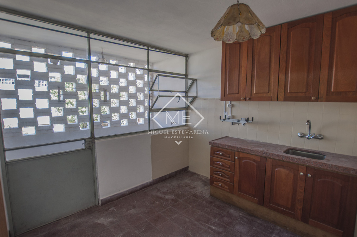 Apartamento ID.843 - Alquiler Apto 2 Dorm. Minas - Sin Gastos Comunes, Terraza