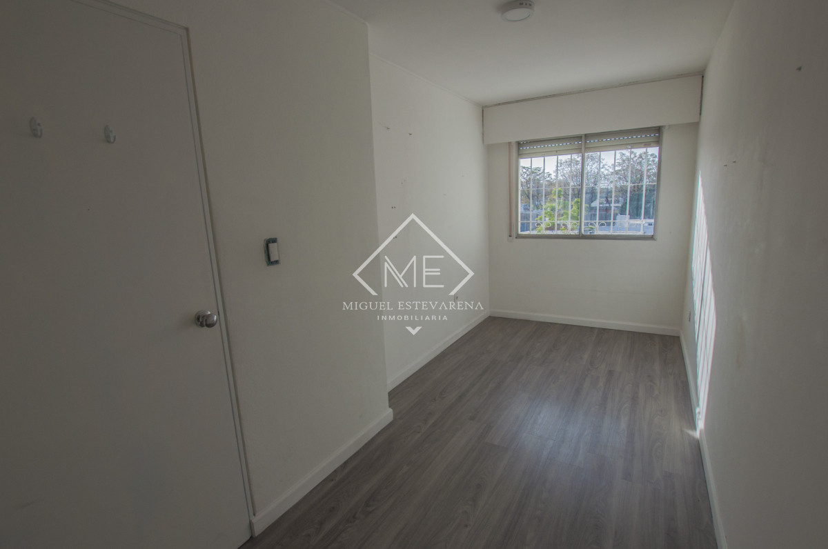 Apartamento ID.819 - Venta Apartamento Luminoso - Cerca Shopping, Apto Crédito, Permuta