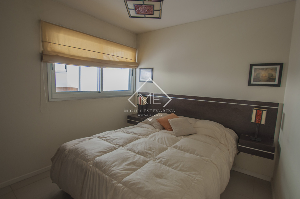 Apartamento ID.776 - Venta Apartamento 1 Dormitorio Amoblado - Península, Punta del Este