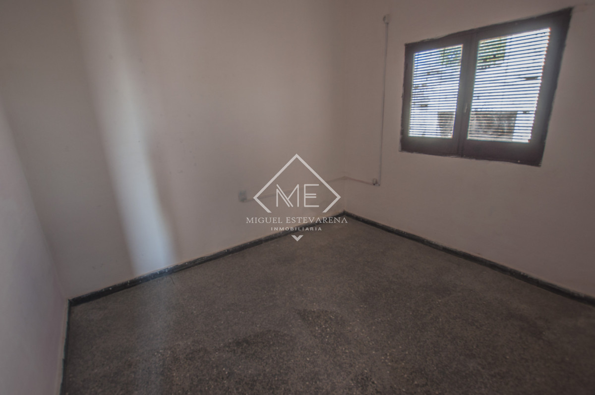 Casa ID.860 - Alquiler Casa 3 Dormitorios Minas - Garaje, Estufa Leña