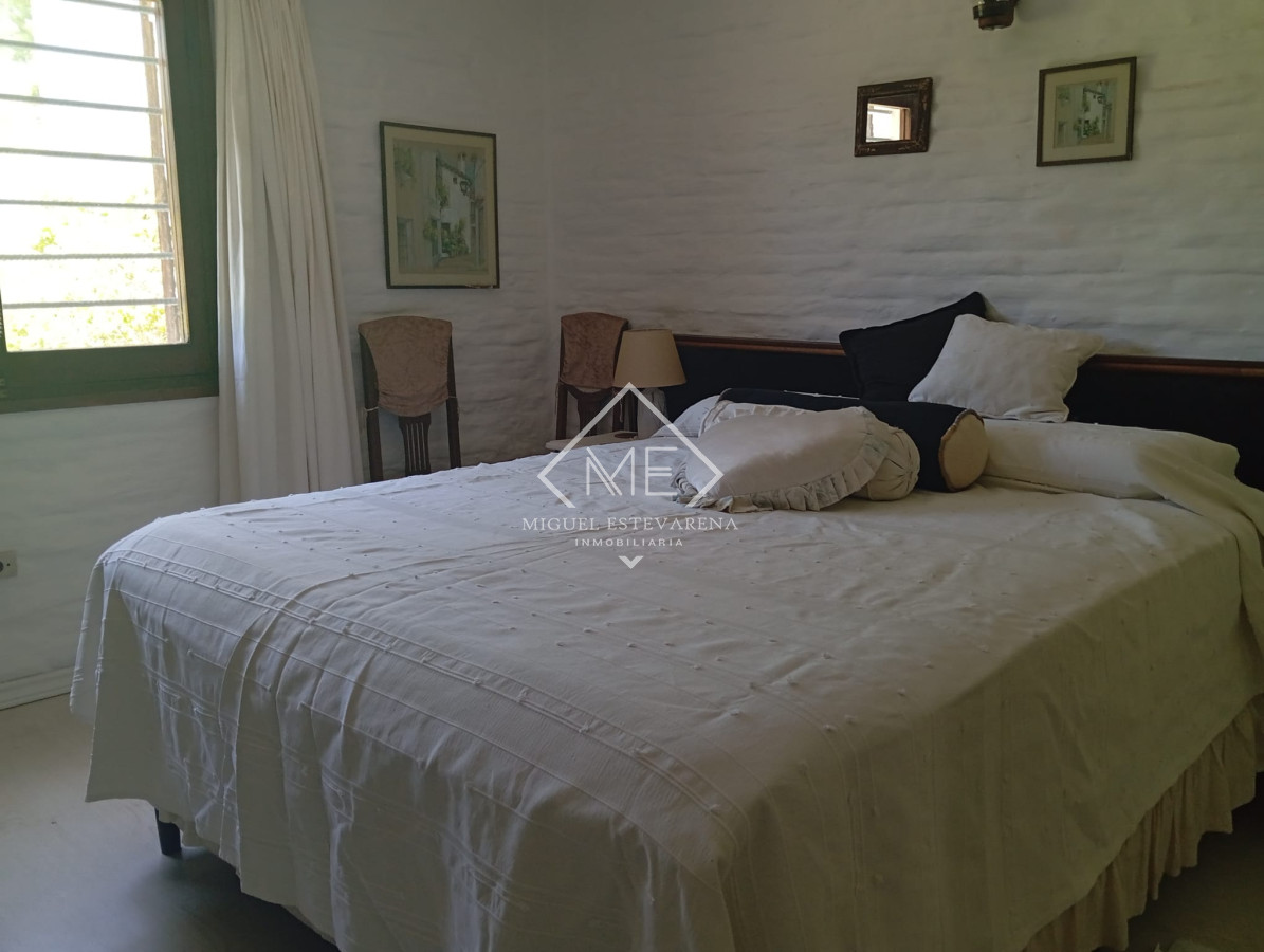 Casa ID.760 - Casa de cuatro dormitorios en venta en Pinares, Maldonado.
