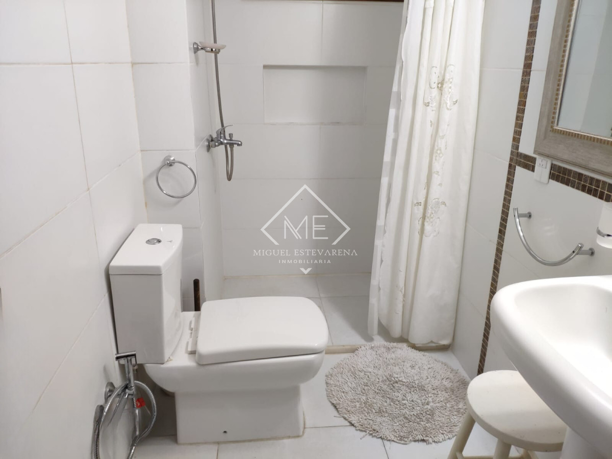 Casa ID.760 - Casa de cuatro dormitorios en venta en Pinares, Maldonado.