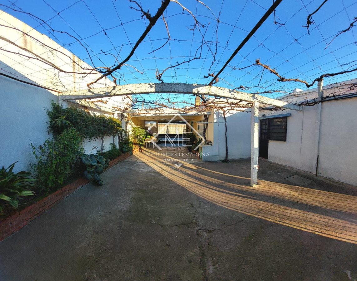 Casa ID.663 - Venta de propiedad de dos dormitorio en Minas