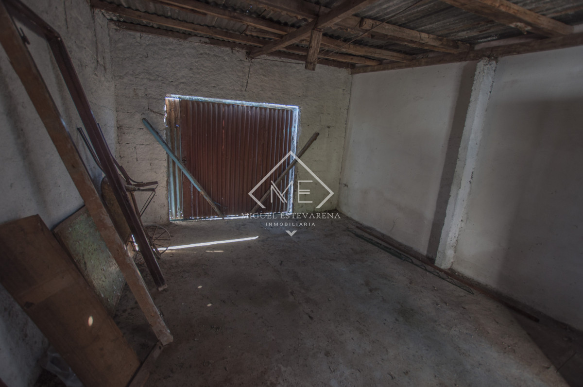 Casa ID.860 - Alquiler Casa 3 Dormitorios Minas - Garaje, Estufa Leña