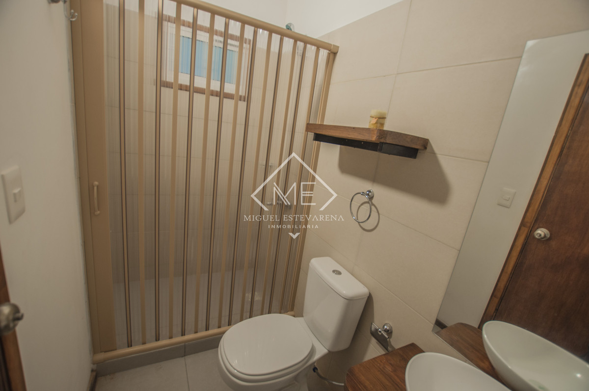 Casa ID.794 - En venta casa Moderna Steel Frame - Amueblada, Financiación