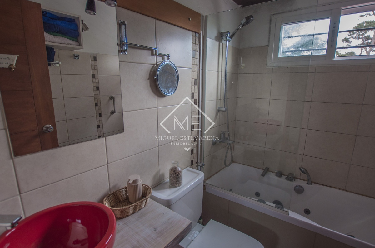Casa ID.730 - En venta increible PH de 3 dormitorios y 2 baños en Pinares, Maldonado