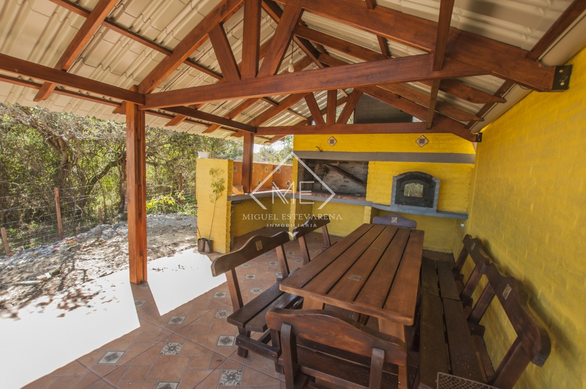 Casa ID.594 - Casa en venta  2 dormitorios