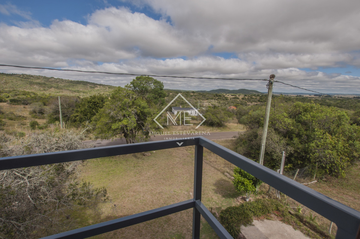 Casa ID.863 - Venta Casa en Piedra y Madera - Balcón Panorámico, Ideal Renta en Villa Serrana