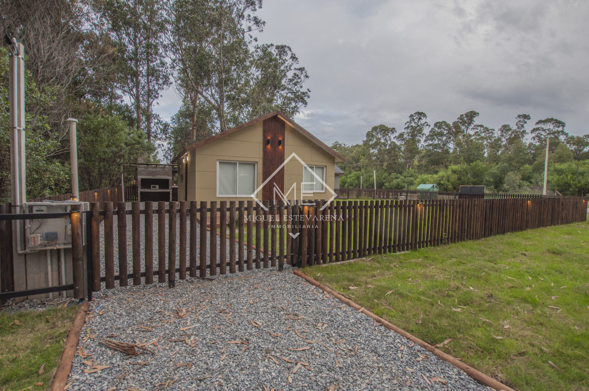 Casa ID.794 - En venta casa Moderna Steel Frame - Amueblada, Financiación