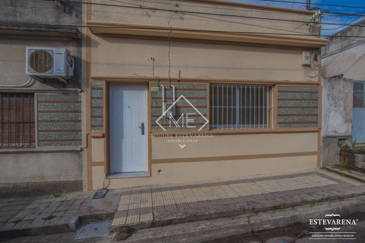 Casa ID.598 - Casa en alquiler Minas 2 dormitorios