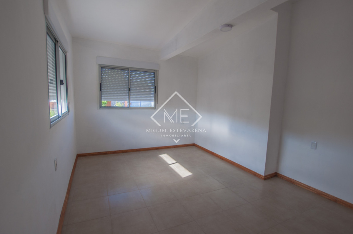 Casa ID.873 - Alquiler en Barrio Las Delicias - Casa 2 Dormitorios Remodelada
