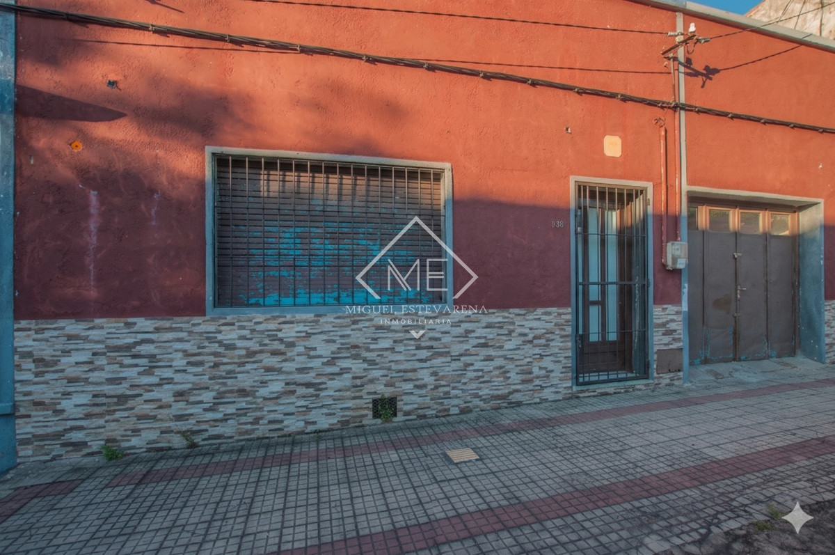 Casa ID.874 - Casa en Venta con Dormitorio en Suite y 400 m² de Terreno - Excelente Ubicación en Minas