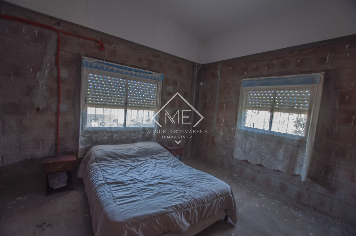 Casa ID.803 - Amplia casa a la venta en Minas