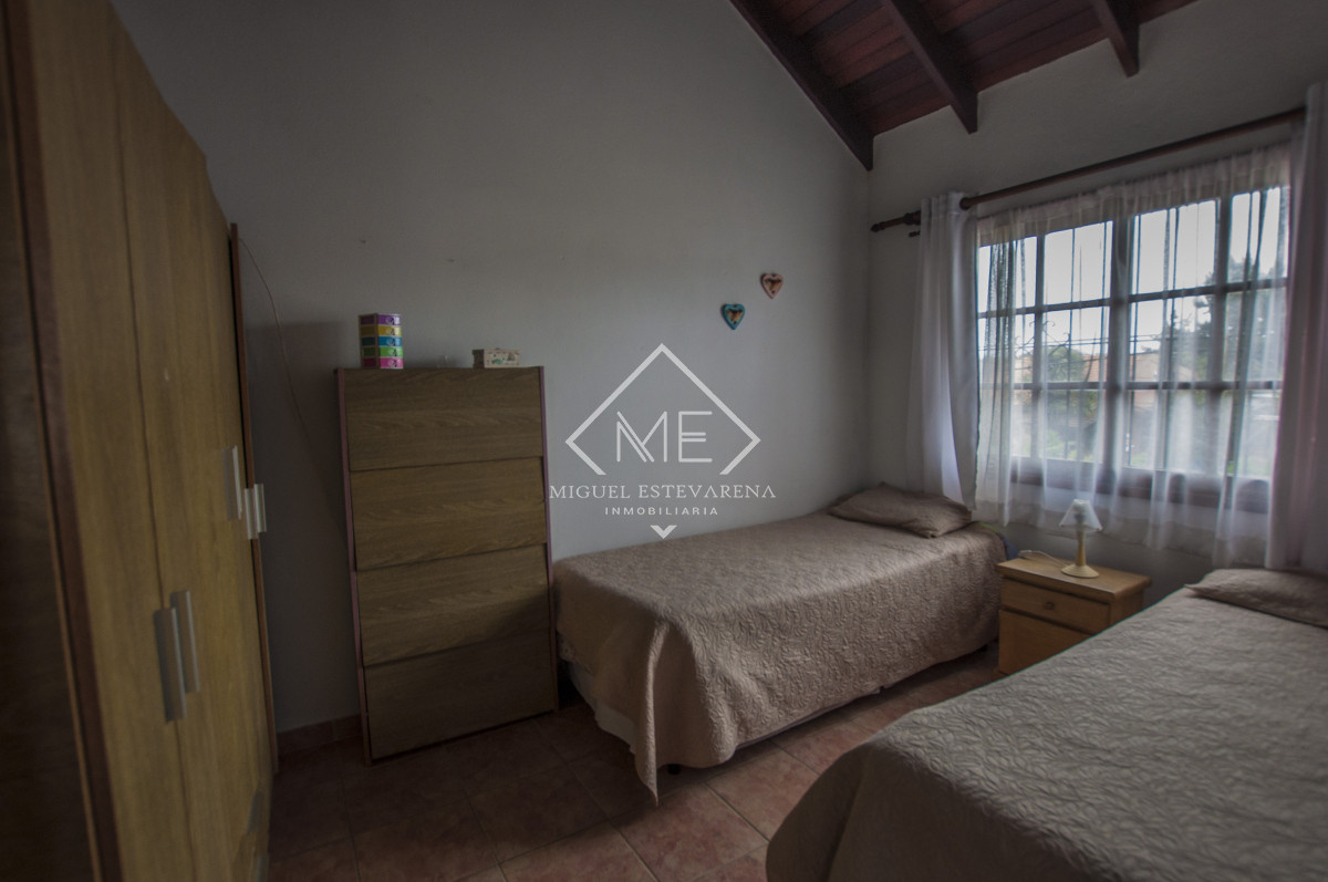 Casa ID.751 - Casa de tres dormitorios y 3 baños a la venta en Pinares