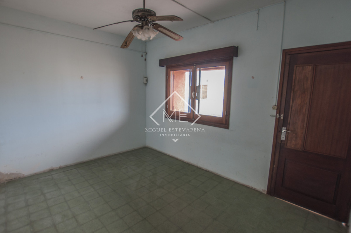 Casa ID.902 - Casa a la Venta en Barrio Las Pitas - 110 m² Construidos y Gran Terreno