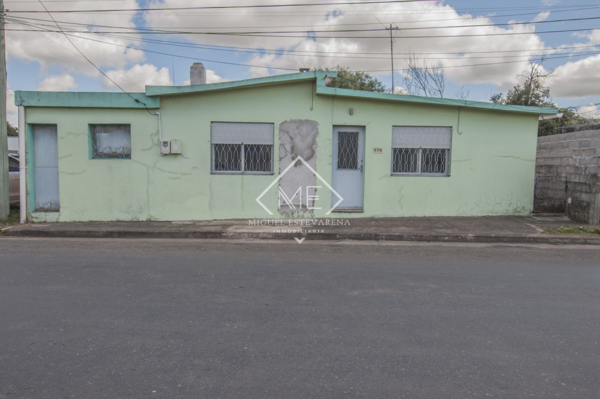 Casa ID.896 - Casa a la Venta a Pasos de UTU - 112 m² Construidos y 492 m² de Terreno