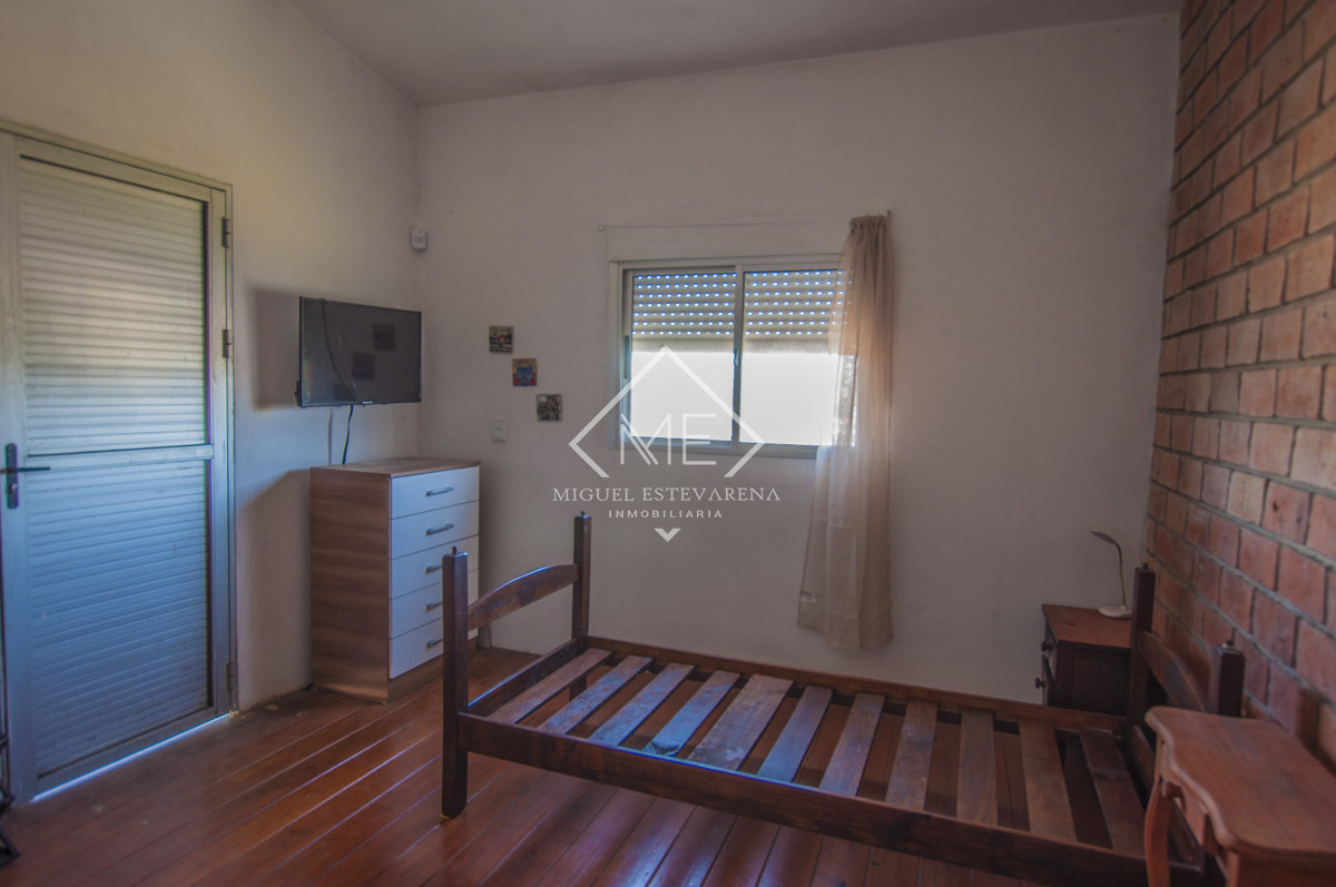 Casa ID.803 - Amplia casa a la venta en Minas