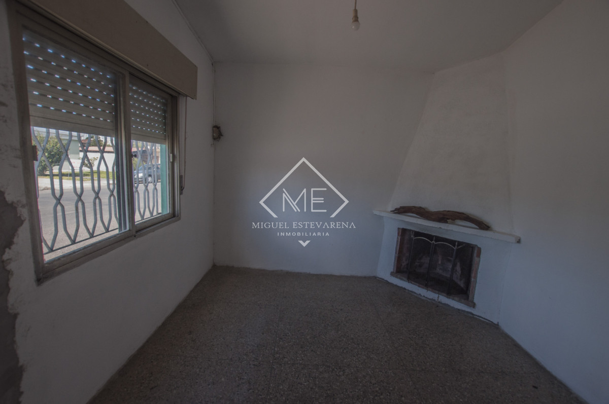 Casa ID.896 - Casa a la Venta a Pasos de UTU - 112 m² Construidos y 492 m² de Terreno