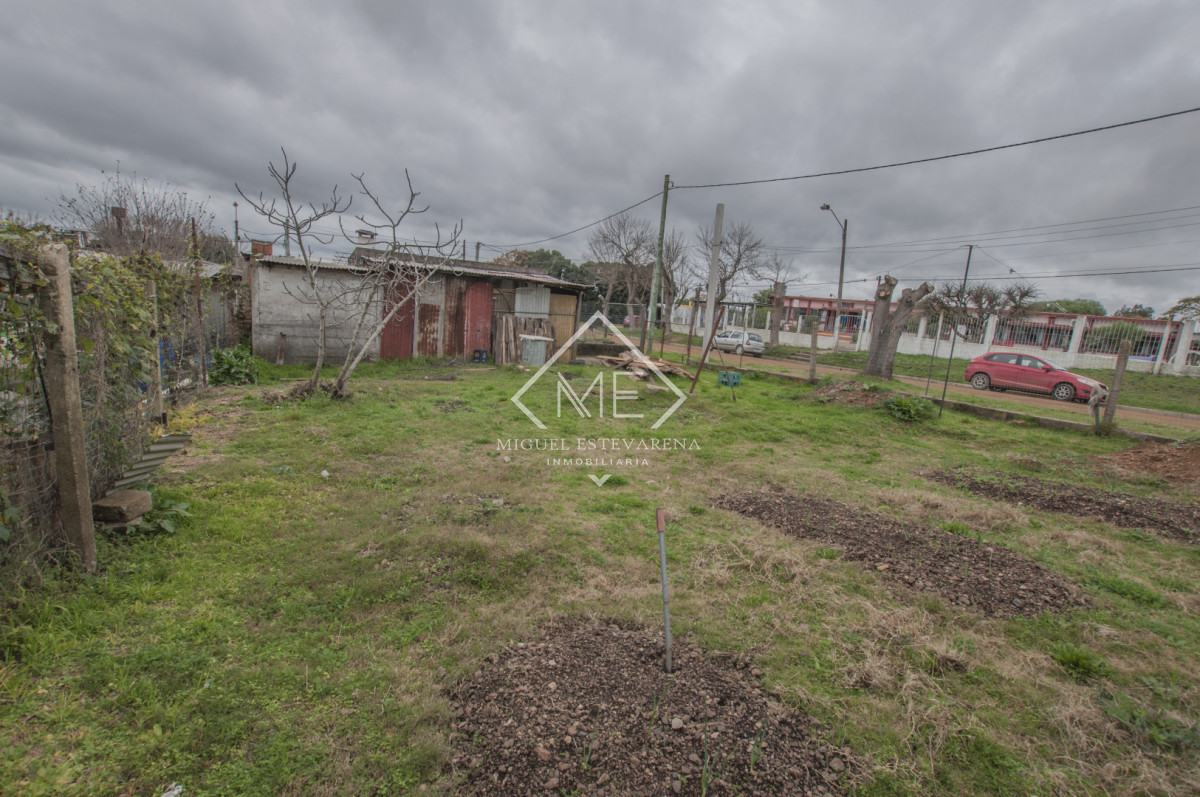 Casa ID.890 - Casa a la Venta en Barrio España - 3 Dormitorios, Cochera, Parrillero y Terreno Amplio
