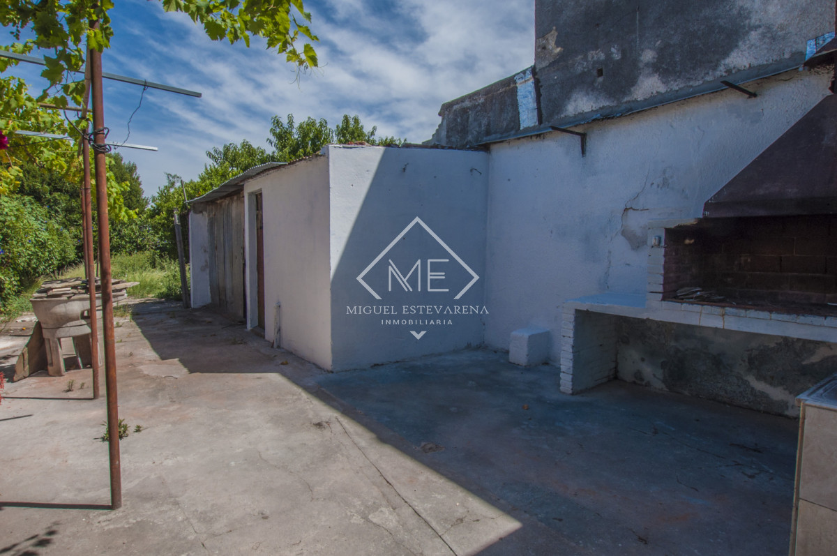 Casa ID.855 - Venta Casa Con Renta - 345m2, Estufa A Leña, Cerca De Todo