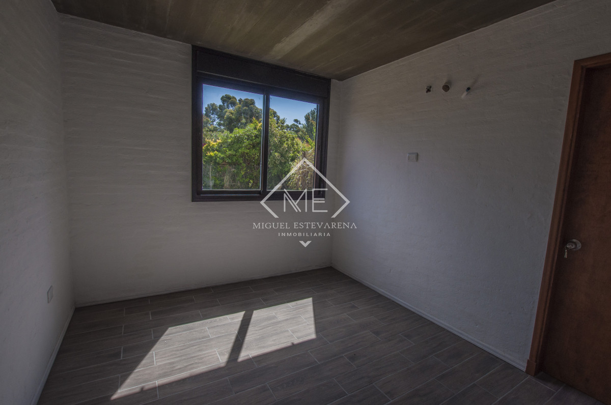 Casa ID.765 - Casa en venta, 3 dormitorios dos baños San Francisco