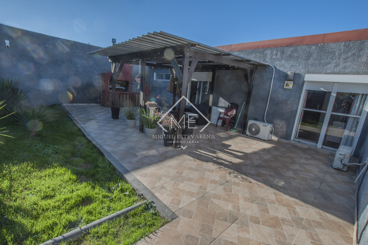 Casa ID.888 - Casa a la Venta en Portal de las Sierras - Frente Cerrado y Más de 300 m²