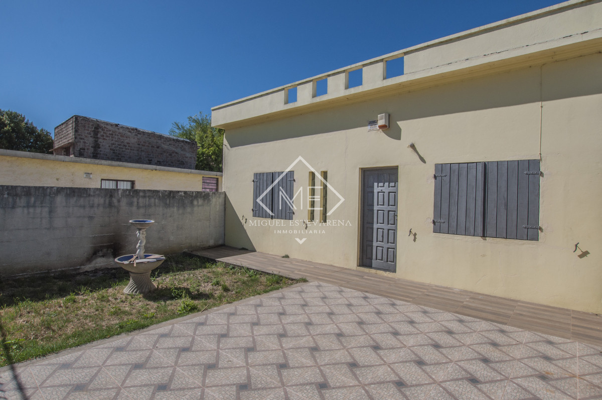 Casa ID.771 - Casa de 3 dormitorios en alquiler, Minas. 