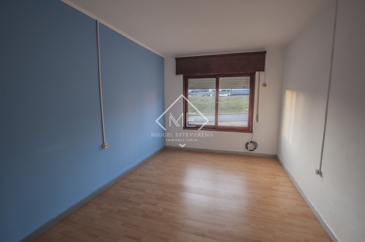 Casa ID.822 - Casa Minas - 2/3 Dorm. + Monoambiente, Gran Terreno Esquina