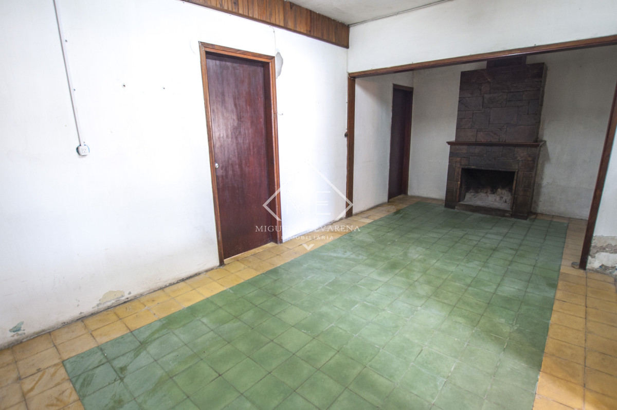 Casa ID.902 - Casa a la Venta en Barrio Las Pitas - 110 m² Construidos y Gran Terreno