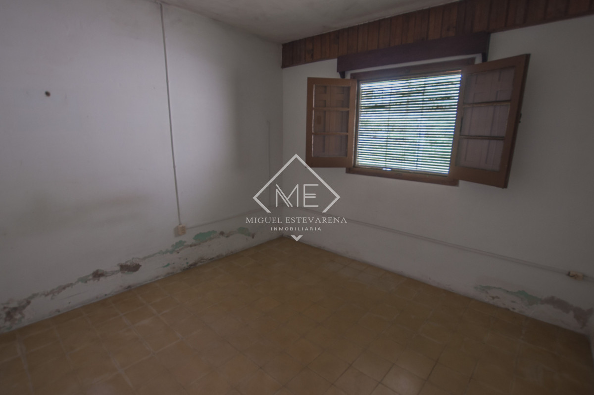 Casa ID.902 - Casa a la Venta en Barrio Las Pitas - 110 m² Construidos y Gran Terreno