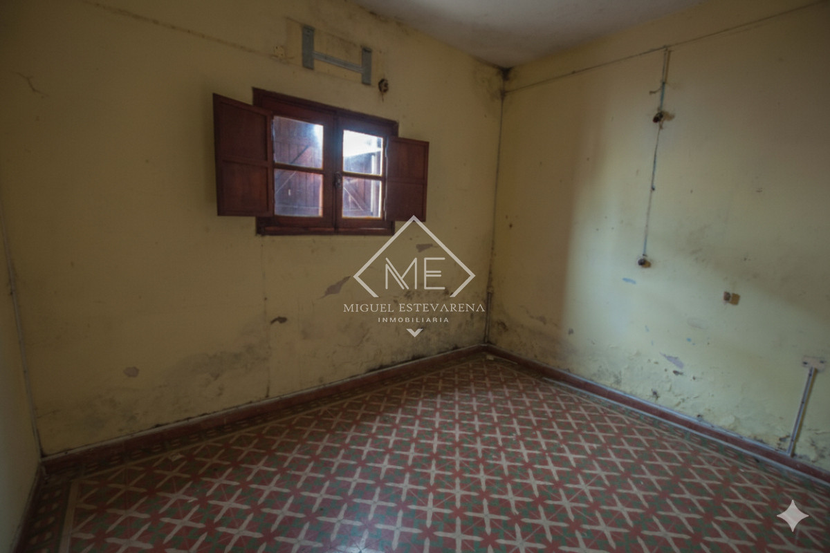 Casa ID.837 - Casa 3 Dormitorios - Ideal Proyecto, Amplio Terreno