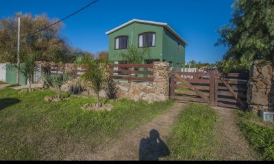 Oportunidad de Venta: Casa en El Tesoro con Amplio Terreno y Excelente Ubicación