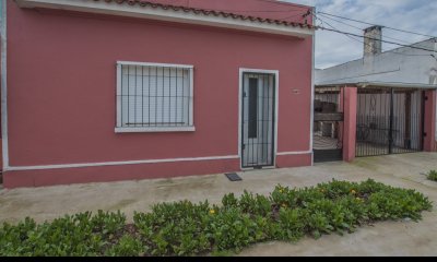 Casa de dos dormitorios a la venta en barrio olímpico de Minas
