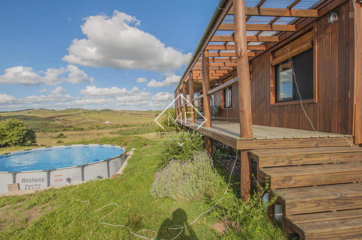 Chacra ID.832 - Cabaña en Venta - Sierras de Minas, 6 Hectáreas, Monte Coronilla