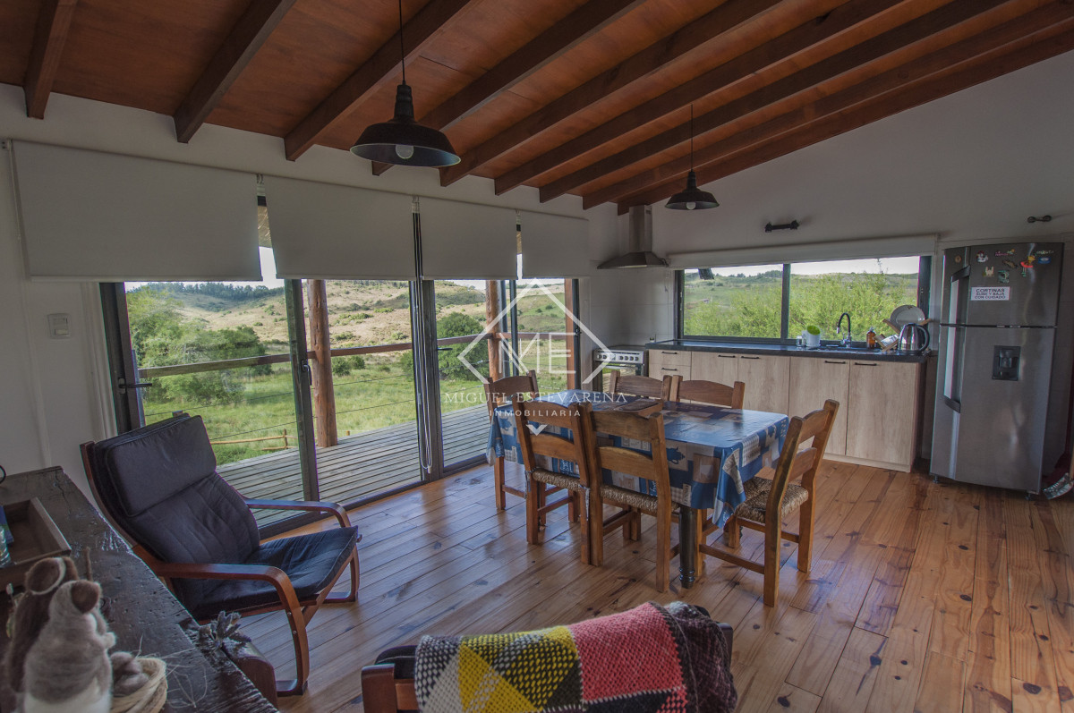 Chacra ID.832 - Cabaña en Venta - Sierras de Minas, 6 Hectáreas, Monte Coronilla