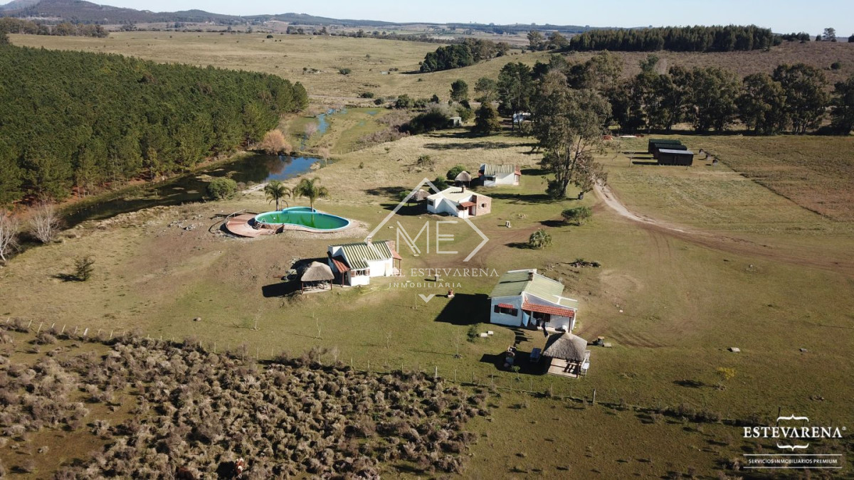 Chacra ID.460 - Chacra en venta Minas 8 dormitorios