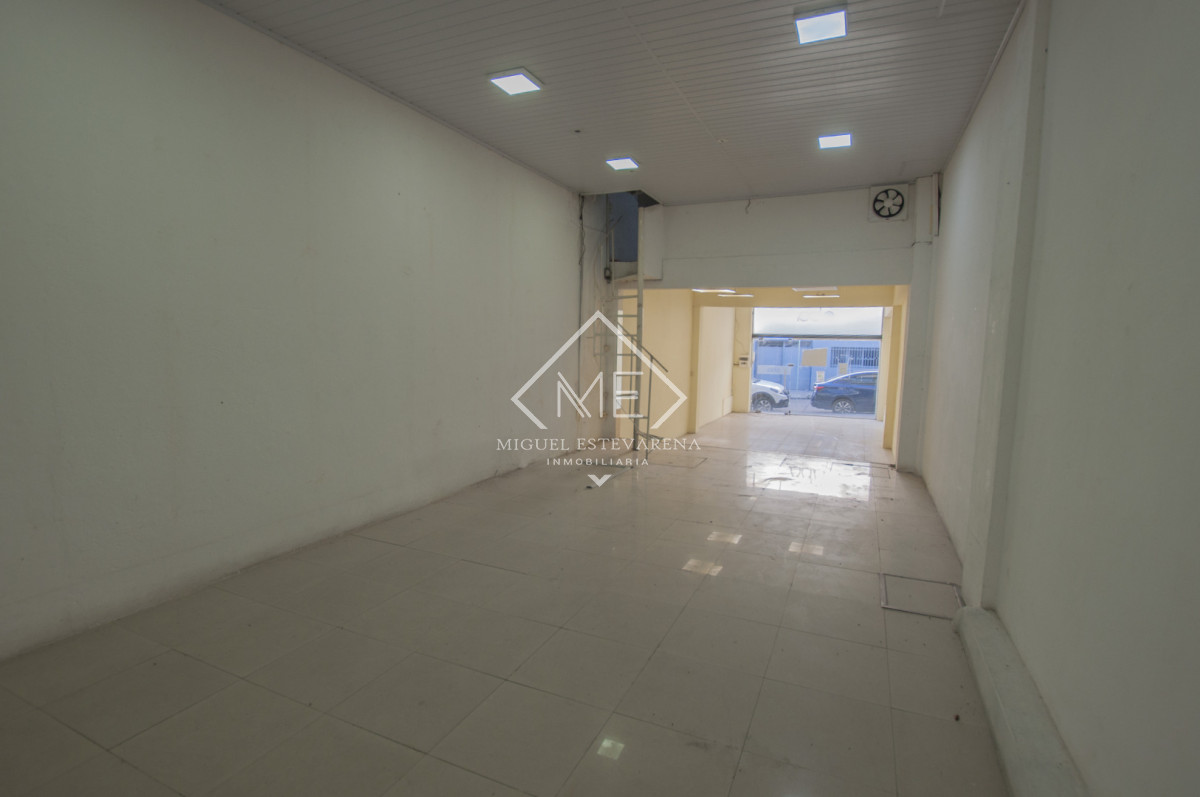 Local Comercial ID.877 - Alquiler de Local Comercial en el Centro de Minas - 140 m² Totales