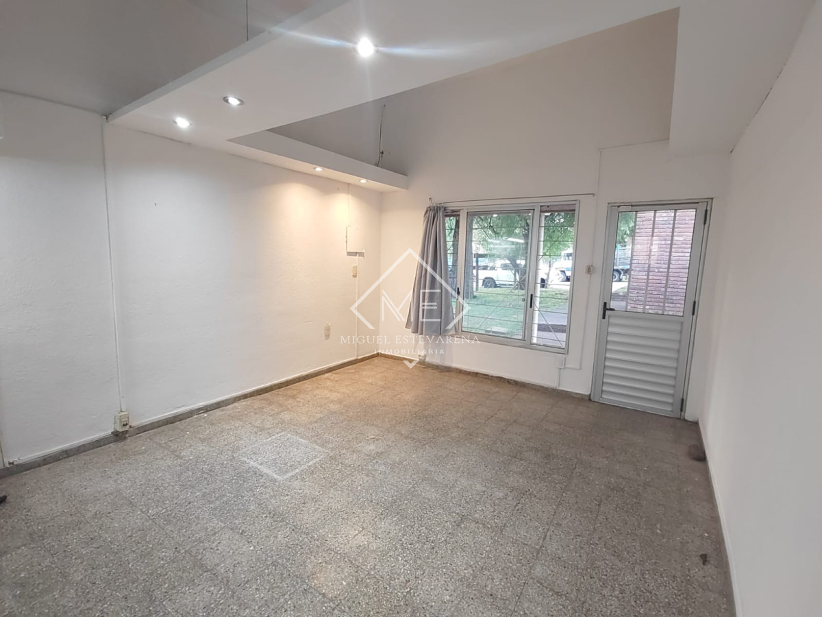 Local Comercial ID.712 - Local a la venta en Minas