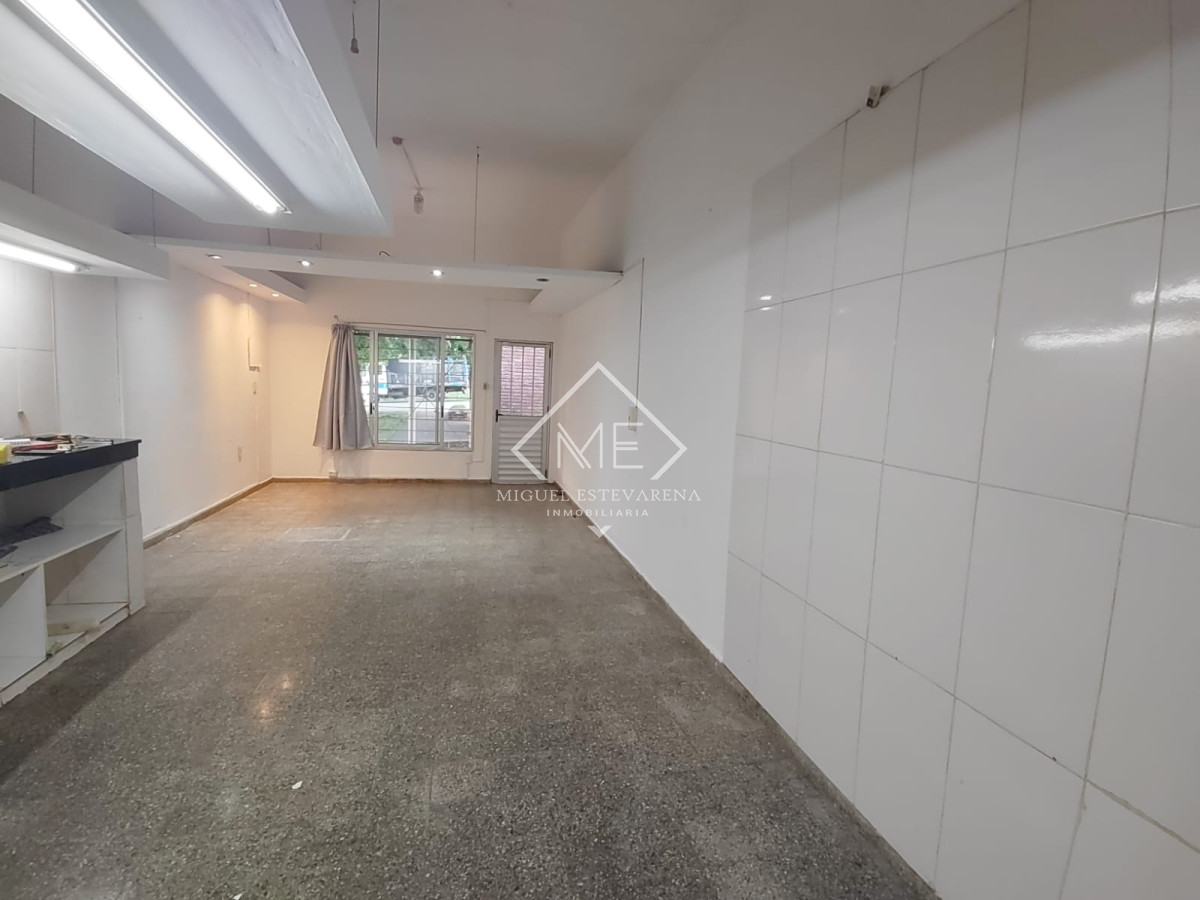 Local Comercial ID.712 - Local a la venta en Minas