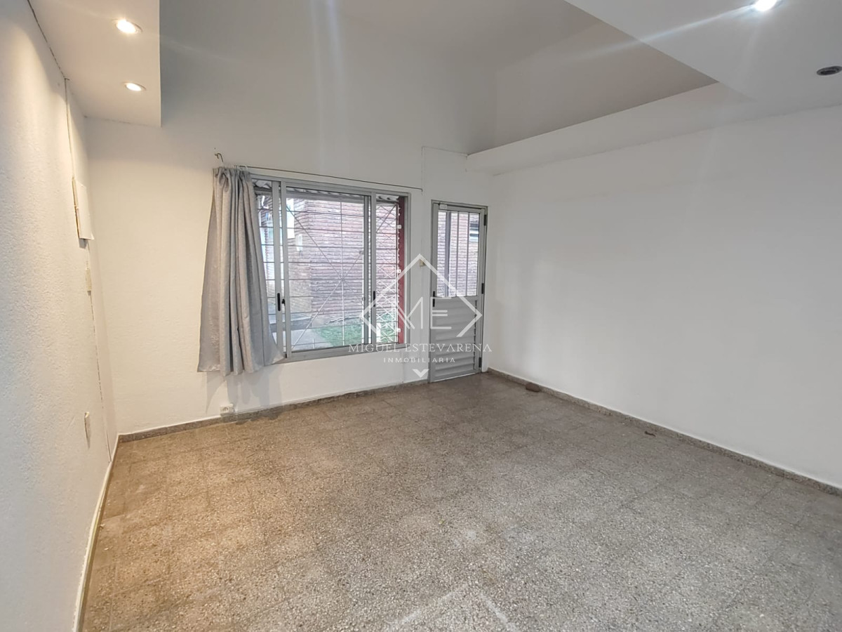 Local Comercial ID.712 - Local a la venta en Minas