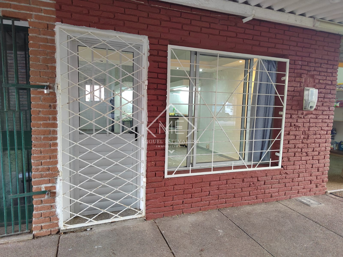 Local Comercial ID.712 - Local a la venta en Minas