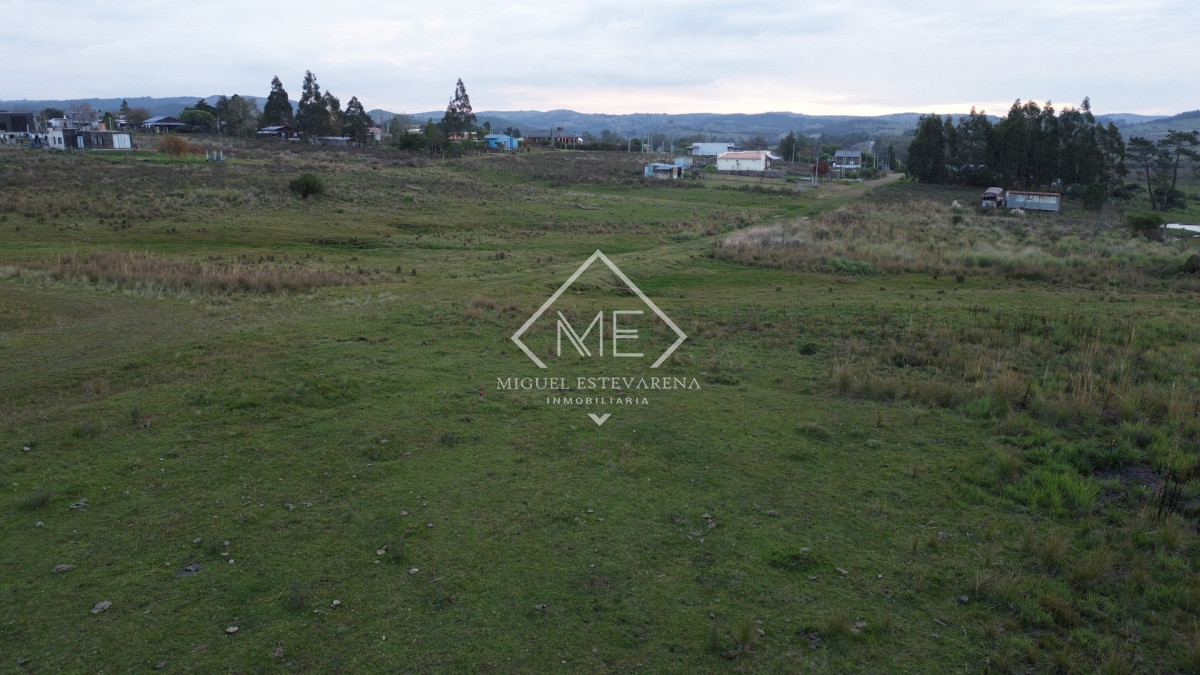 Terreno ID.885 - Venta de Terreno Esquinero en San Francisco de la Sierra - 520 m²
