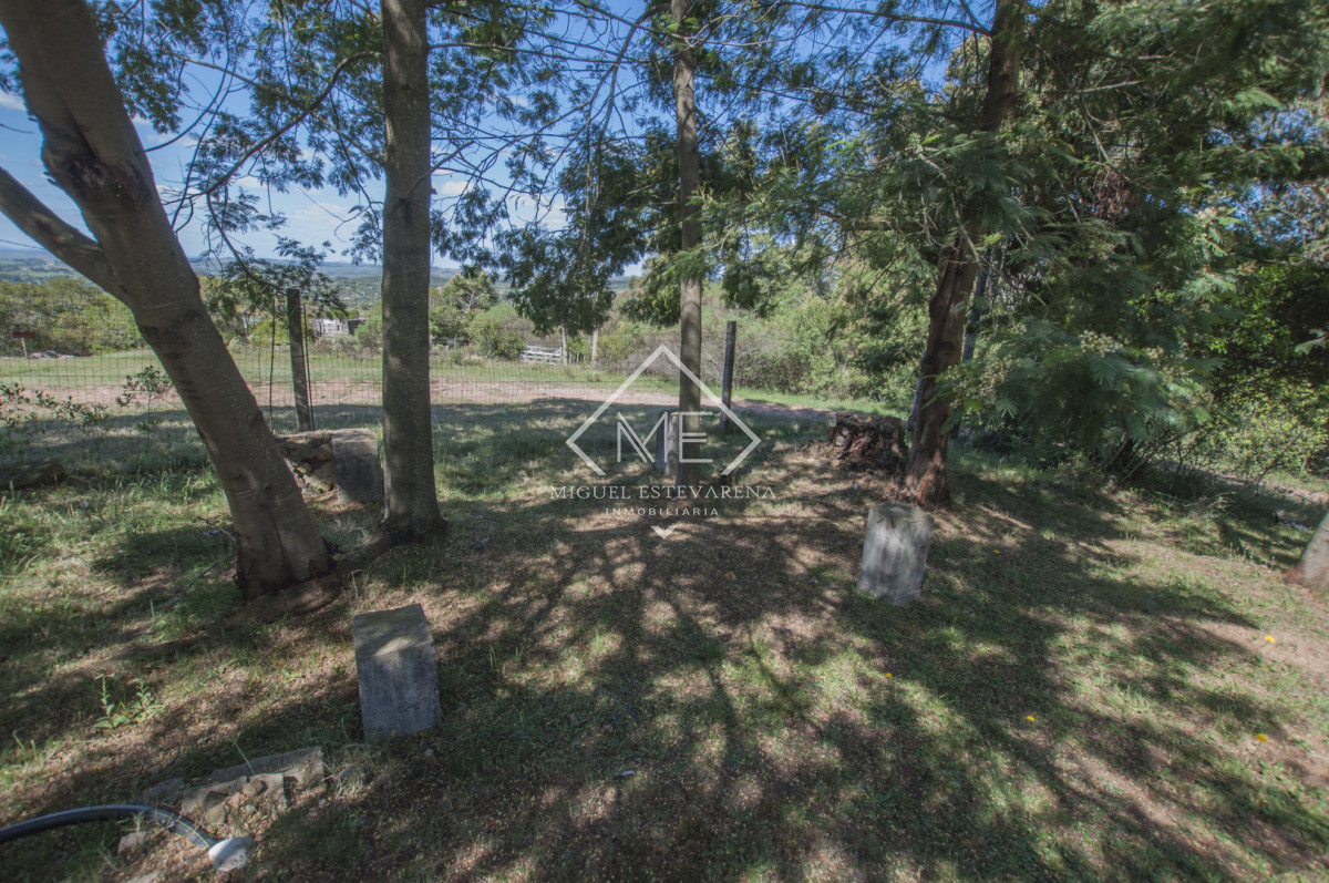 Terreno ID.857 - Terreno En Venta - Villa Serrana, Esquina, 618m2