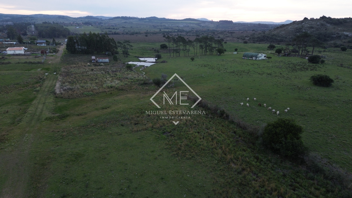 Terreno ID.885 - Venta de Terreno Esquinero en San Francisco de la Sierra - 520 m²