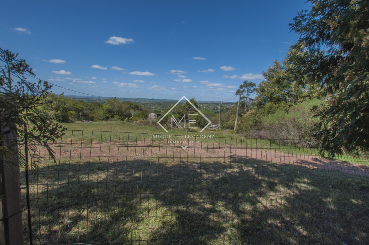 Terreno ID.857 - Terreno En Venta - Villa Serrana, Esquina, 618m2