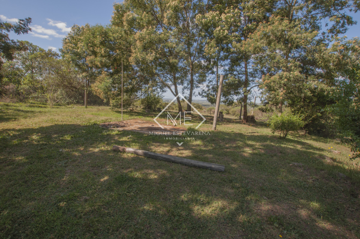 Terreno ID.857 - Terreno En Venta - Villa Serrana, Esquina, 618m2